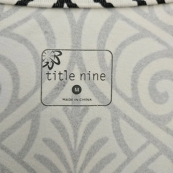 Title Nine Black and White Sheath Midi Dress V-Neck - Picture 5 of 10